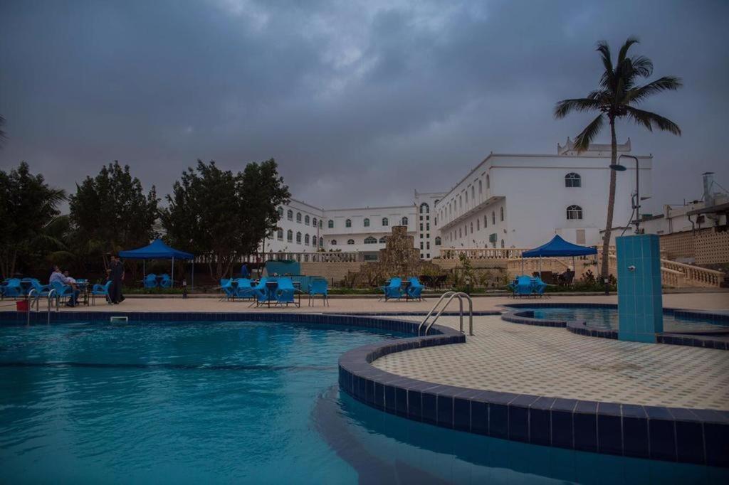 Al Jabal Hotel 2*